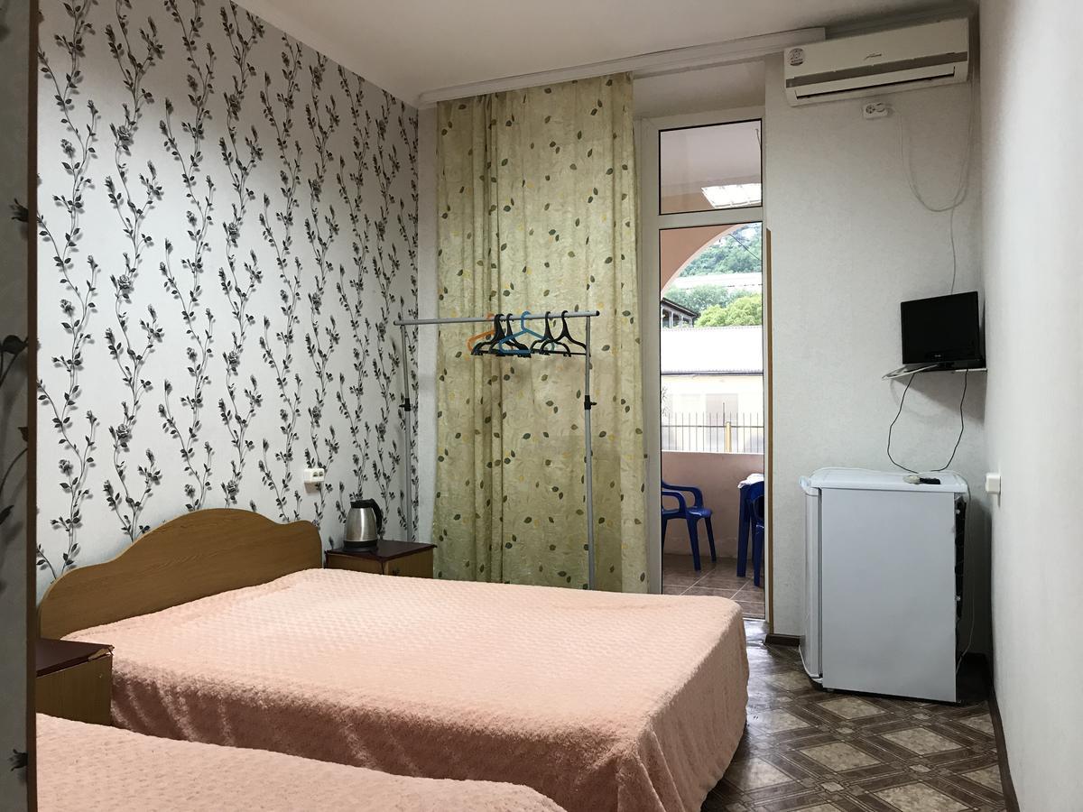Davel Ξενοδοχείο Γκάγκρα Εξωτερικό φωτογραφία